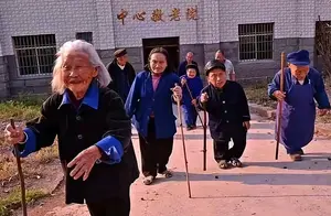 探访四川矮人村，揭秘身高之谜